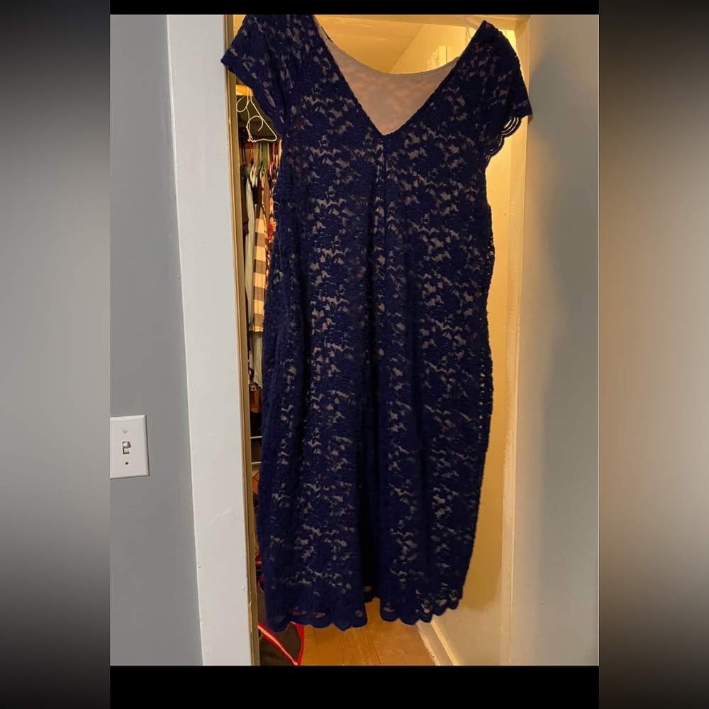 Elegant Navy Lace Women's Intimate